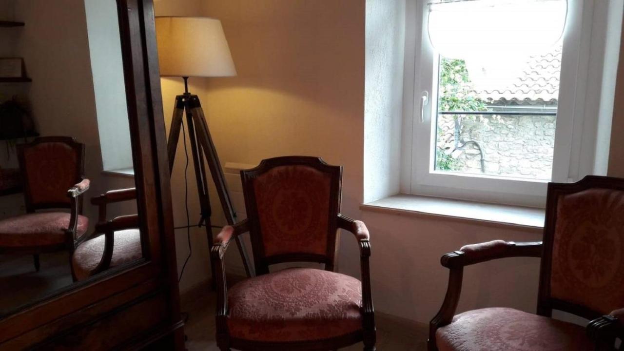 Chez Elles Leilighet Portes-en-Valdaine Eksteriør bilde